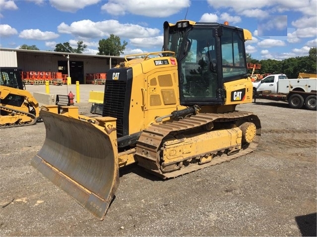 Dozers/tracks Caterpillar D5K