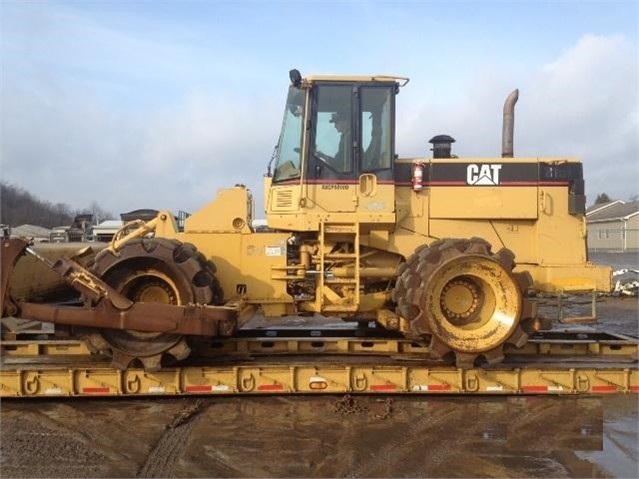 Compactadoras Suelos Y Rellenos Caterpillar 815F de segunda mano  Ref.: 1545083858853025 No. 4