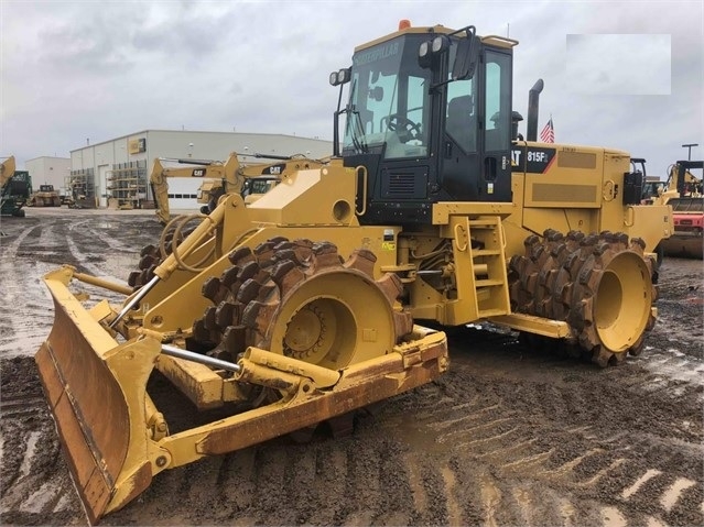 Compactadoras Suelos Y Rellenos Caterpillar 815F