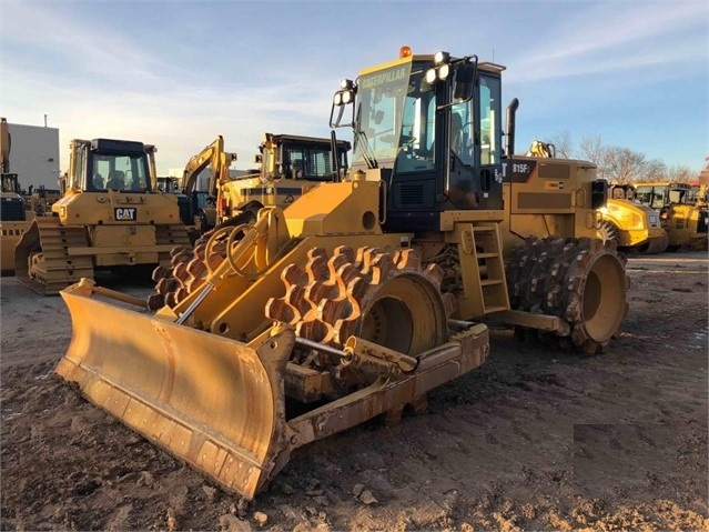 Compactadoras Suelos Y Rellenos Caterpillar 815F