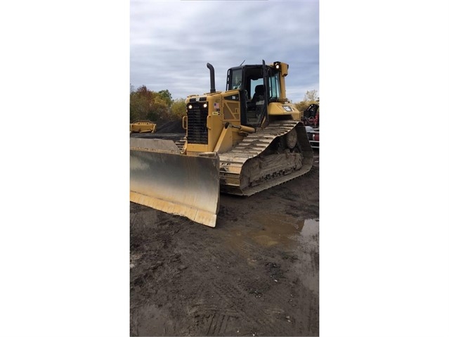 Dozers/tracks Caterpillar D6N