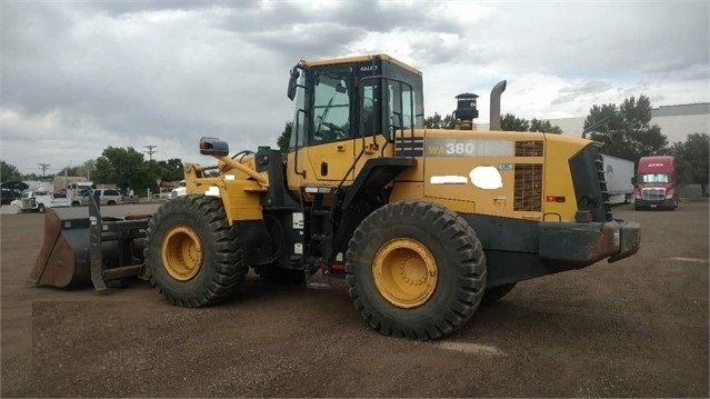 Cargadoras Sobre Ruedas Komatsu WA380 de medio uso en venta Ref.: 1545094331576890 No. 2