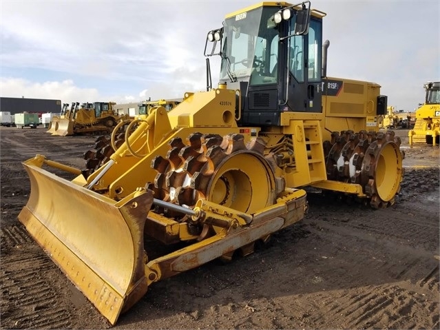 Compactadoras Suelos Y Rellenos Caterpillar 815F