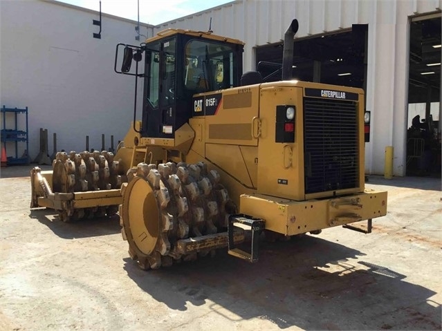 Compactadoras Suelos Y Rellenos Caterpillar 815F en optimas condi Ref.: 1545157898365302 No. 3