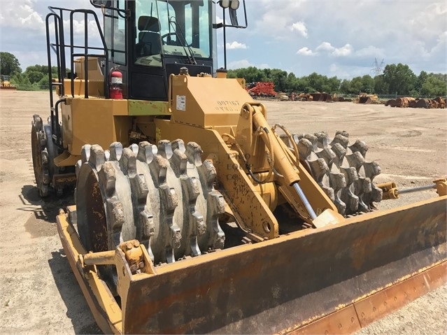 Compactadoras Suelos Y Rellenos Caterpillar 815F en optimas condi Ref.: 1545160271097565 No. 3