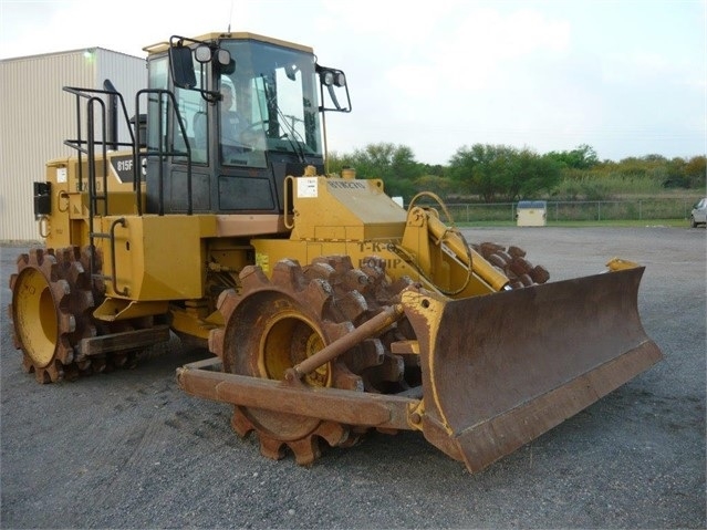 Compactadoras Suelos Y Rellenos Caterpillar 815F