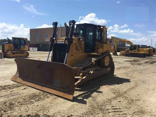 Dozers/tracks Caterpillar D6T