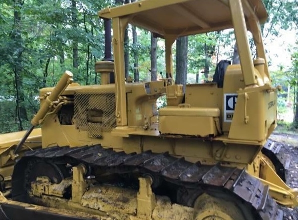 Dozers/tracks Caterpillar D6C