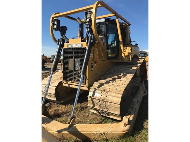 Dozers/tracks Caterpillar D6T