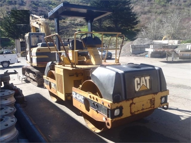 Compactadora Vibratoria Caterpillar CB-434C usada a la venta Ref.: 1547490207752975 No. 4