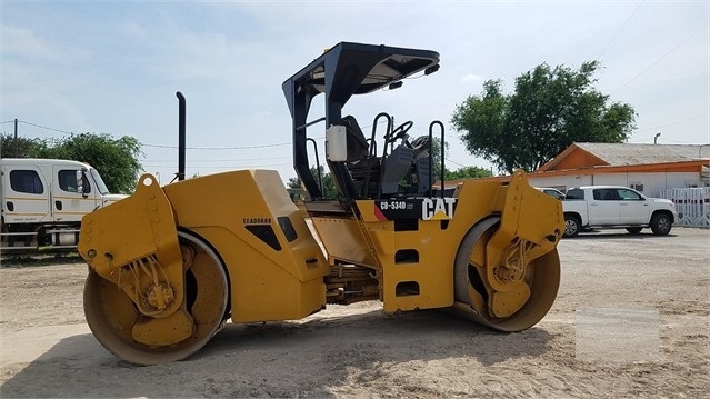 Compactadora Vibratoria Caterpillar CB-534D seminueva en venta Ref.: 1547504673995531 No. 4