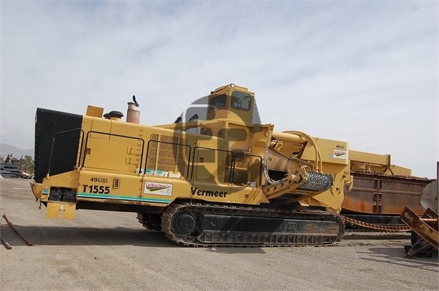 Trencher Vermeer T1555