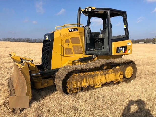 Dozers/tracks Caterpillar D5K