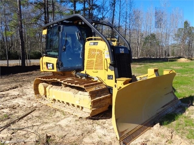 Dozers/tracks Caterpillar D5K