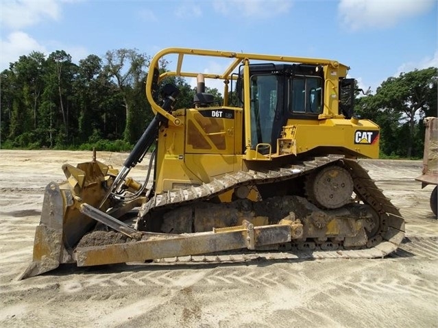 Tractores Sobre Orugas Caterpillar D6T