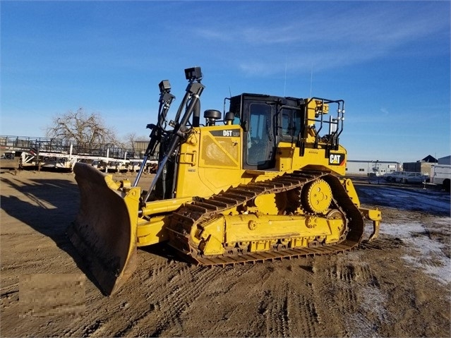 Dozers/tracks Caterpillar D6T