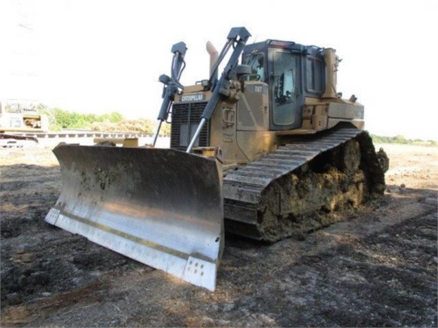 Dozers/tracks Caterpillar D6T