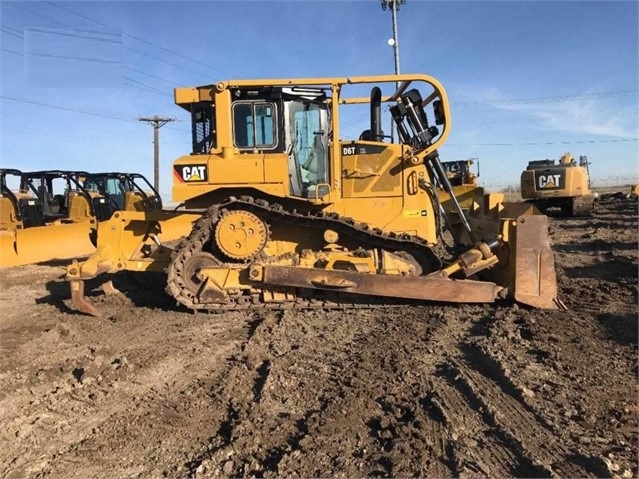 Tractores Sobre Orugas Caterpillar D6T