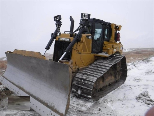 Dozers/tracks Caterpillar D6T