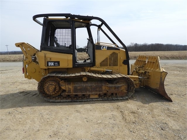 Dozers/tracks Caterpillar D5K