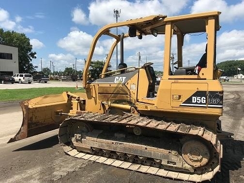 Tractores Sobre Orugas Caterpillar D5G de segunda mano en venta Ref.: 1553711547091572 No. 3