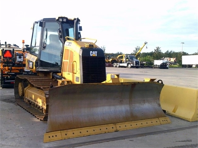 Tractores Sobre Orugas Caterpillar D5K en venta, usada Ref.: 1553715171869755 No. 2