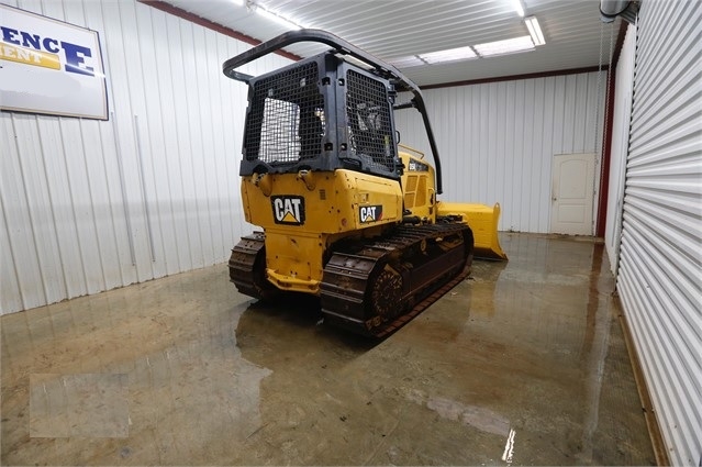 Dozers/tracks Caterpillar D5K