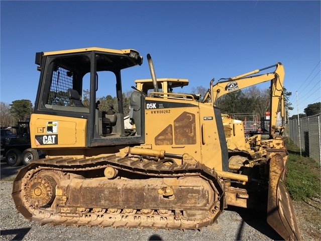 Dozers/tracks Caterpillar D5K