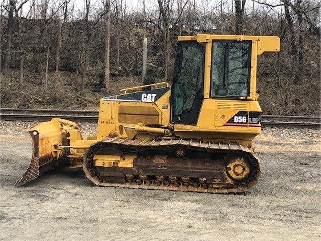 Dozers/tracks Caterpillar D5G