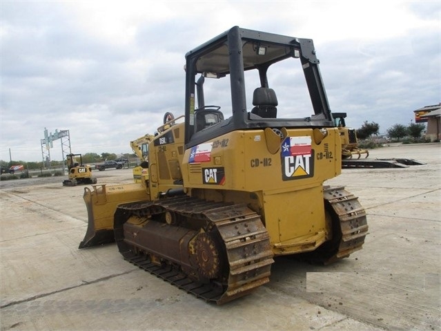 Tractores Sobre Orugas Caterpillar D5K en venta Ref.: 1554137148880898 No. 4