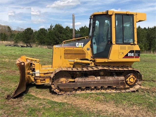 Tractores Sobre Orugas Caterpillar D5G de medio uso en venta Ref.: 1554140827024545 No. 2