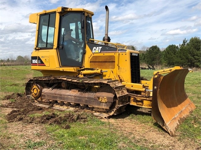 Tractores Sobre Orugas Caterpillar D5G de medio uso en venta Ref.: 1554140827024545 No. 4