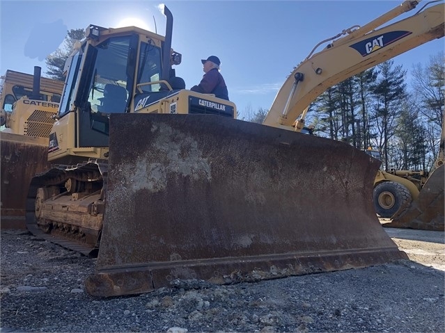 Tractores Sobre Orugas Caterpillar D5G en buenas condiciones Ref.: 1554146414531001 No. 4