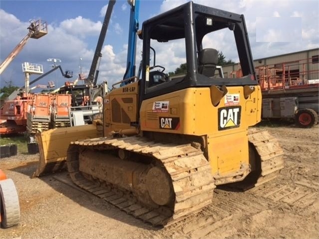 Dozers/tracks Caterpillar D5K