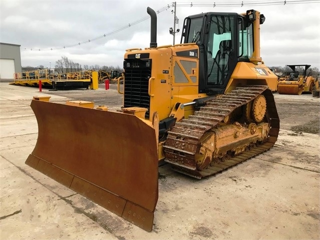 Dozers/tracks Caterpillar D6N