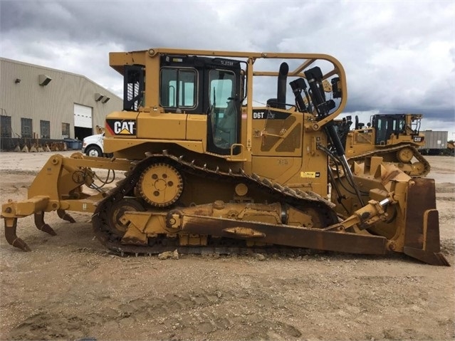 Tractores Sobre Orugas Caterpillar D6T