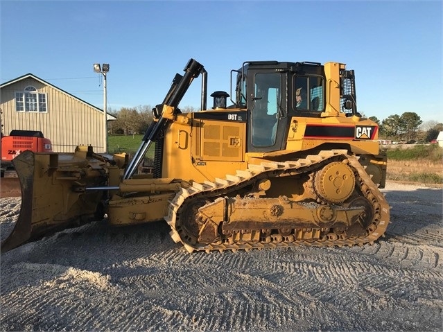 Tractores Sobre Orugas Caterpillar D6T