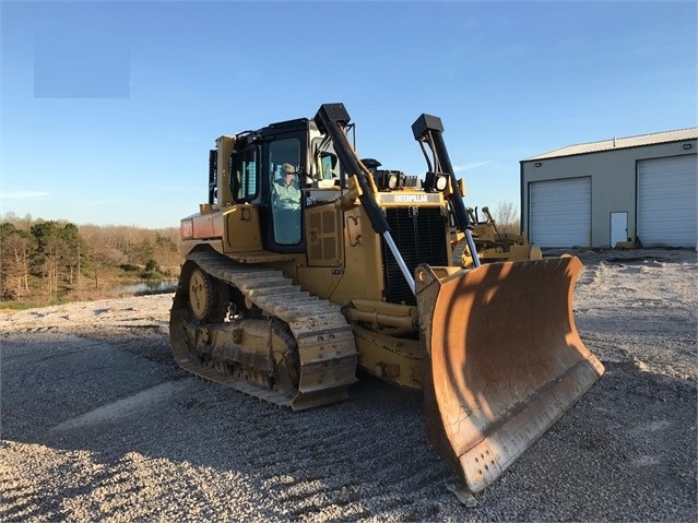 Tractores Sobre Orugas Caterpillar D6T de medio uso en venta Ref.: 1555117316863569 No. 3