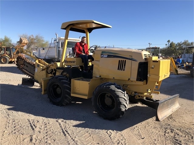 Trencher Vermeer RT950