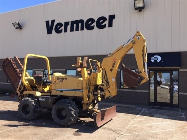 Trencher Vermeer RT850