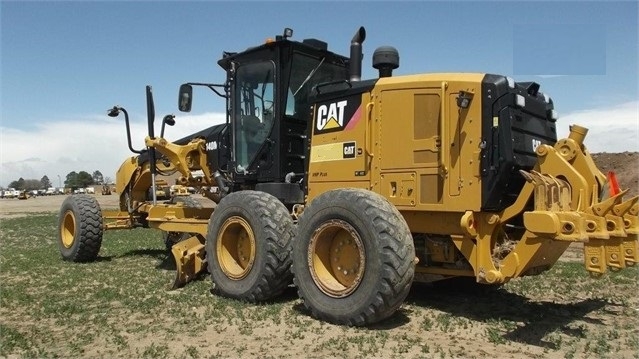 Motoconformadoras Caterpillar 140M de medio uso en venta Ref.: 1556579431149226 No. 2