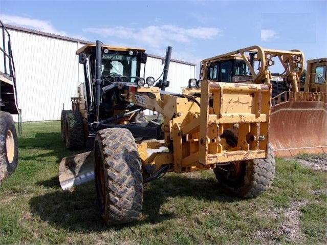 Motoconformadoras Deere 772D de segunda mano Ref.: 1556726711240547 No. 2