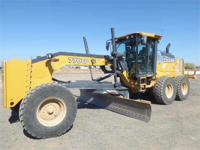 Motoconformadoras Deere 770GP