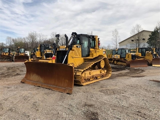 Tractores Sobre Orugas Caterpillar D6T