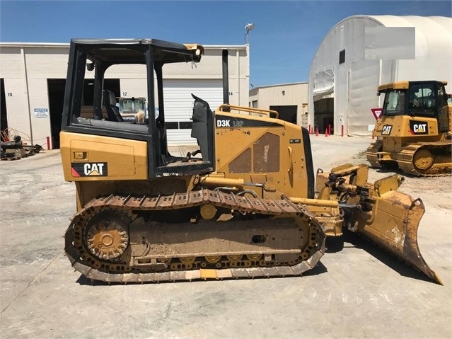 Tractores Sobre Orugas Caterpillar D3K de medio uso en venta Ref.: 1557190998227482 No. 3