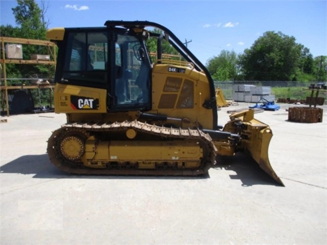 Tractores Sobre Orugas Caterpillar D4K en venta Ref.: 1557191801244016 No. 4