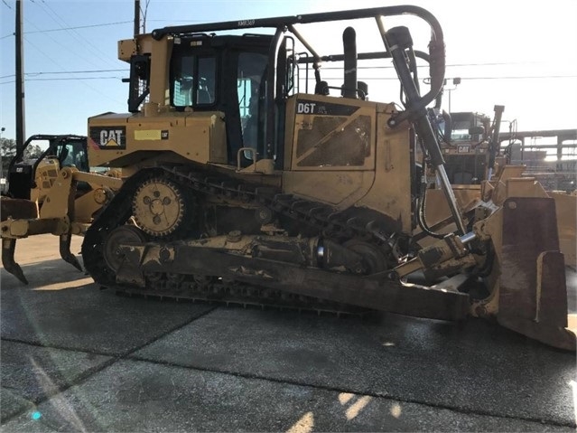 Tractores Sobre Orugas Caterpillar D6T