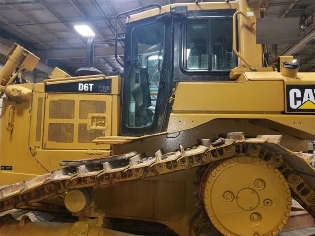 Tractores Sobre Orugas Caterpillar D6T de importacion a la venta Ref.: 1557963922936612 No. 2