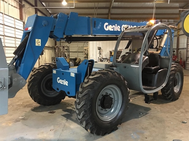 Telehandler Genie GTH844