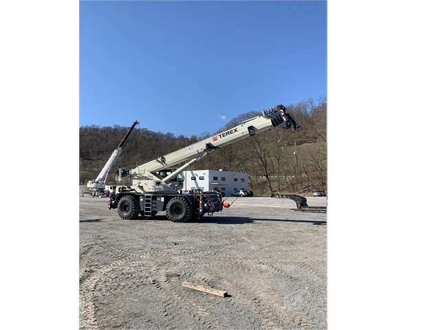 Gruas Terex RT1000 de segunda mano a la venta Ref.: 1558114817611091 No. 3